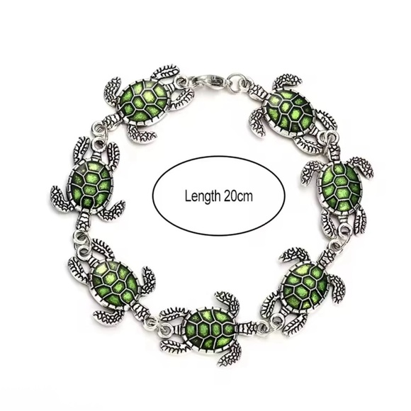 Sea Turtle Charm Bracelet - Picture 3 of 6